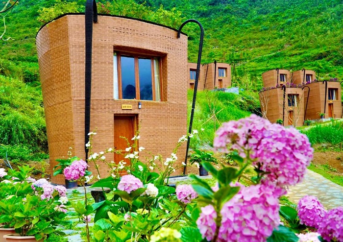 H'mong Village là địa điểm du lịch được nhiều khách du lịch ưa chuộng hiện nay. ke-hoach-kinh-doanh-doanh-thu-sau-dich